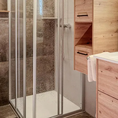 Gaspar- * ヴァークライン